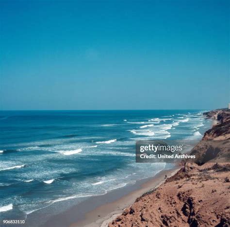 Tel Aviv Yafo Photos and Premium High Res Pictures .